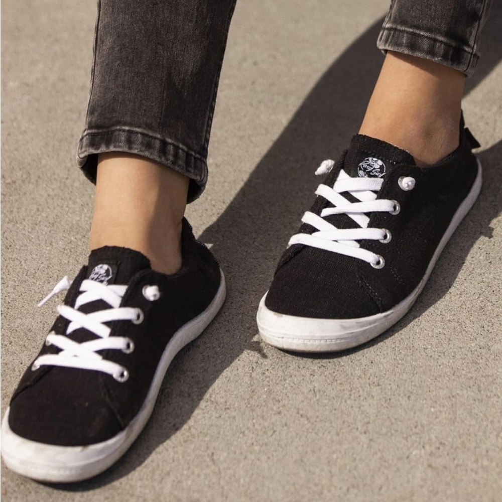 NWT! Roxy Pierview Black Canvas Lace Up Low Top Cushion Sneaker Size 9 -No Box - Picture 3 of 12